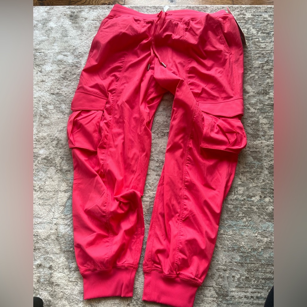 Lululemon Dance Stidio Relaxed Fit Mid Rise Cargo Jogger NWT - Picture 11 of 13